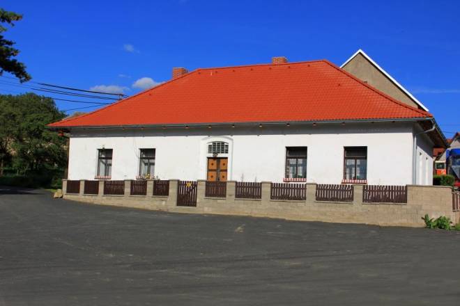 byvala_skola.jpg